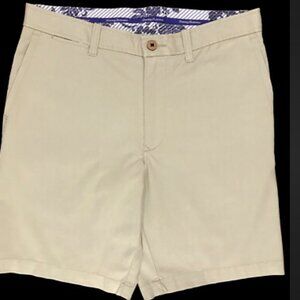 Tommy Bahama Men's Bermuda Khaki Textured Shorts Size 34
